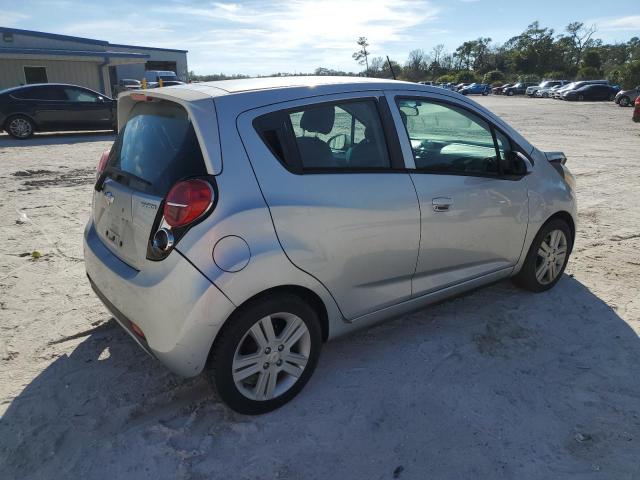 Photo 2 VIN: KL8CD6S91DC615833 - CHEVROLET SPARK 