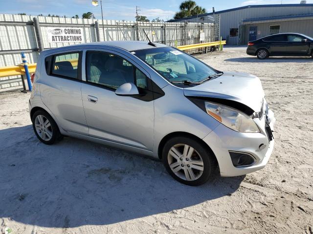 Photo 3 VIN: KL8CD6S91DC615833 - CHEVROLET SPARK 