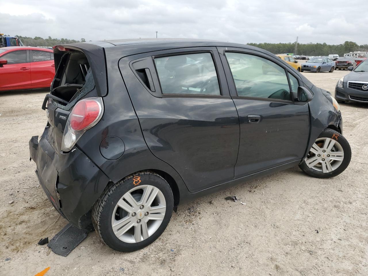 Photo 2 VIN: KL8CD6S91EC466003 - CHEVROLET SPARK 