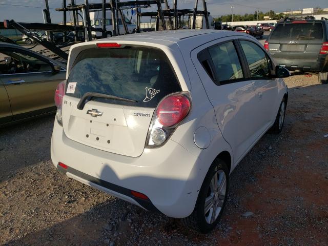 Photo 3 VIN: KL8CD6S92DC510895 - CHEVROLET SPARK 1LT 