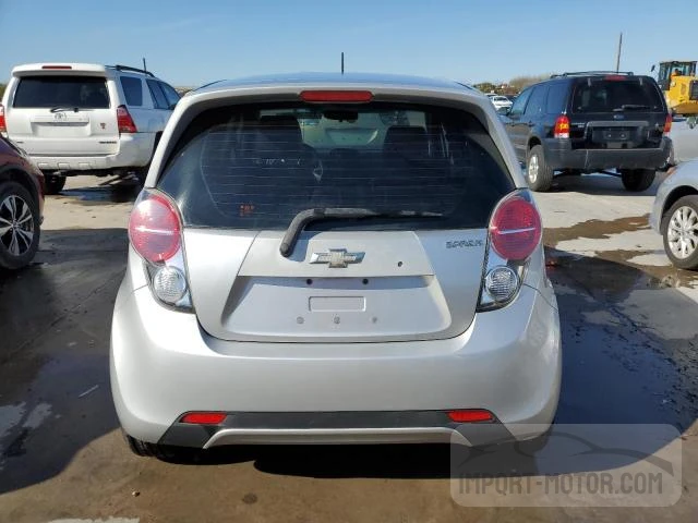 Photo 5 VIN: KL8CD6S92DC603674 - CHEVROLET SPARK 