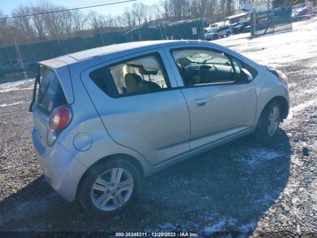 Photo 3 VIN: KL8CD6S93EC583002 - CHEVROLET SPARK 