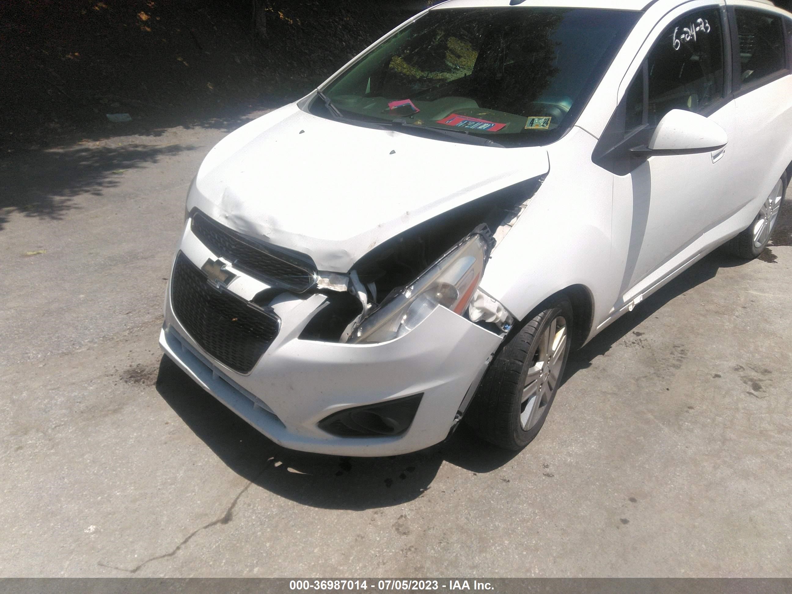 Photo 5 VIN: KL8CD6S93EC592279 - CHEVROLET SPARK 