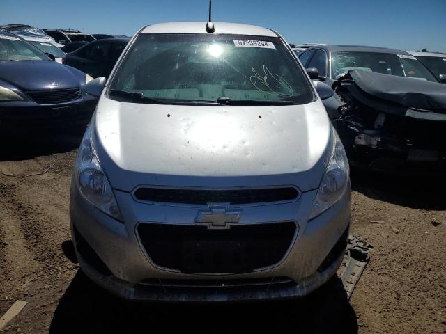 Photo 4 VIN: KL8CD6S93FC759807 - CHEVROLET SPARK 1LT 