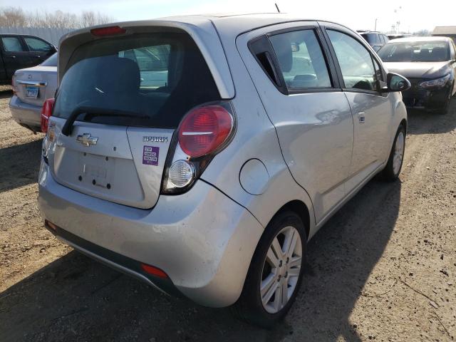 Photo 2 VIN: KL8CD6S94DC569740 - CHEVROLET SPARK 1LT 