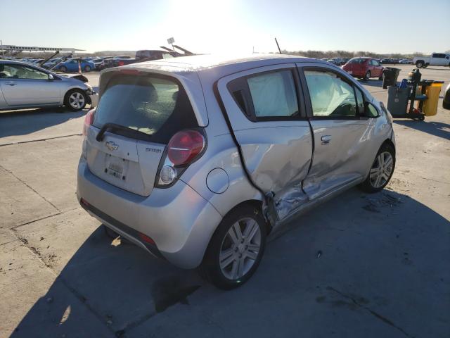 Photo 3 VIN: KL8CD6S94EC448529 - CHEVROLET SPARK 1LT 