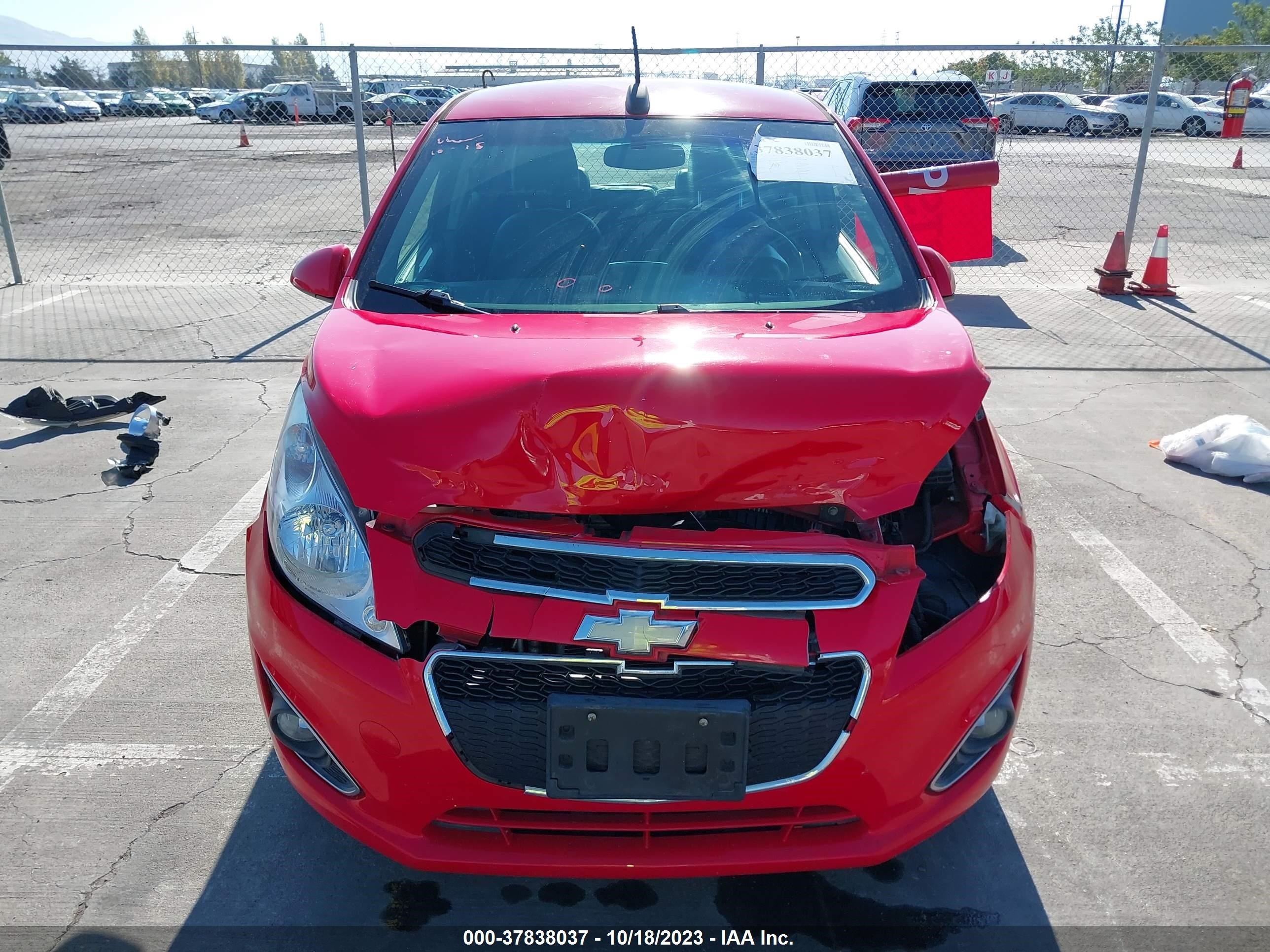 Photo 12 VIN: KL8CD6S94FC709000 - CHEVROLET SPARK 