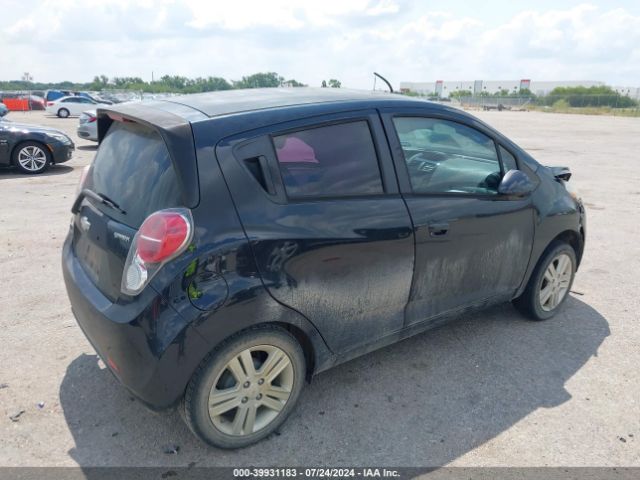 Photo 3 VIN: KL8CD6S94FC731224 - CHEVROLET SPARK 