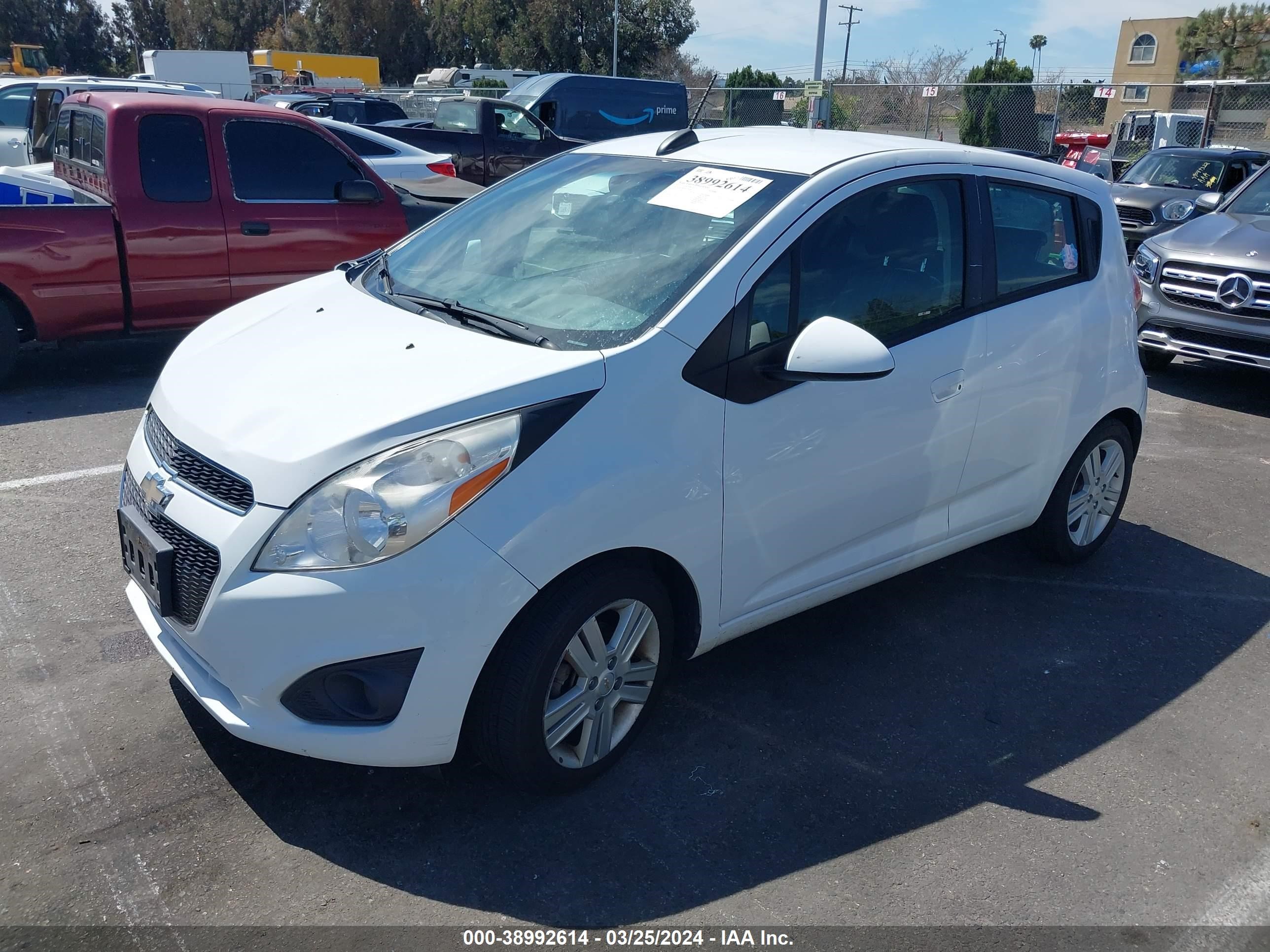 Photo 1 VIN: KL8CD6S94FC761842 - CHEVROLET SPARK 