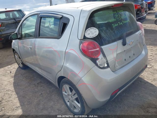 Photo 2 VIN: KL8CD6S95DC627015 - CHEVROLET SPARK 