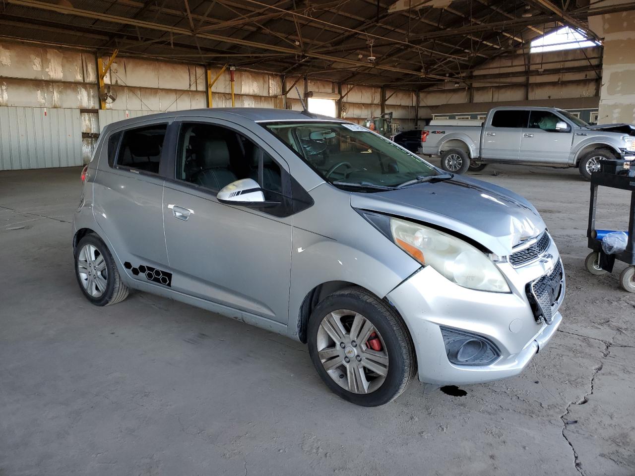 Photo 3 VIN: KL8CD6S96DC568590 - CHEVROLET SPARK 