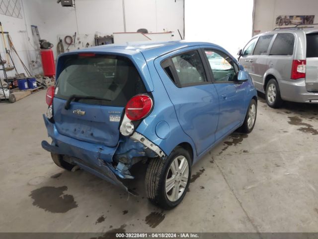 Photo 3 VIN: KL8CD6S96FC718068 - CHEVROLET SPARK 