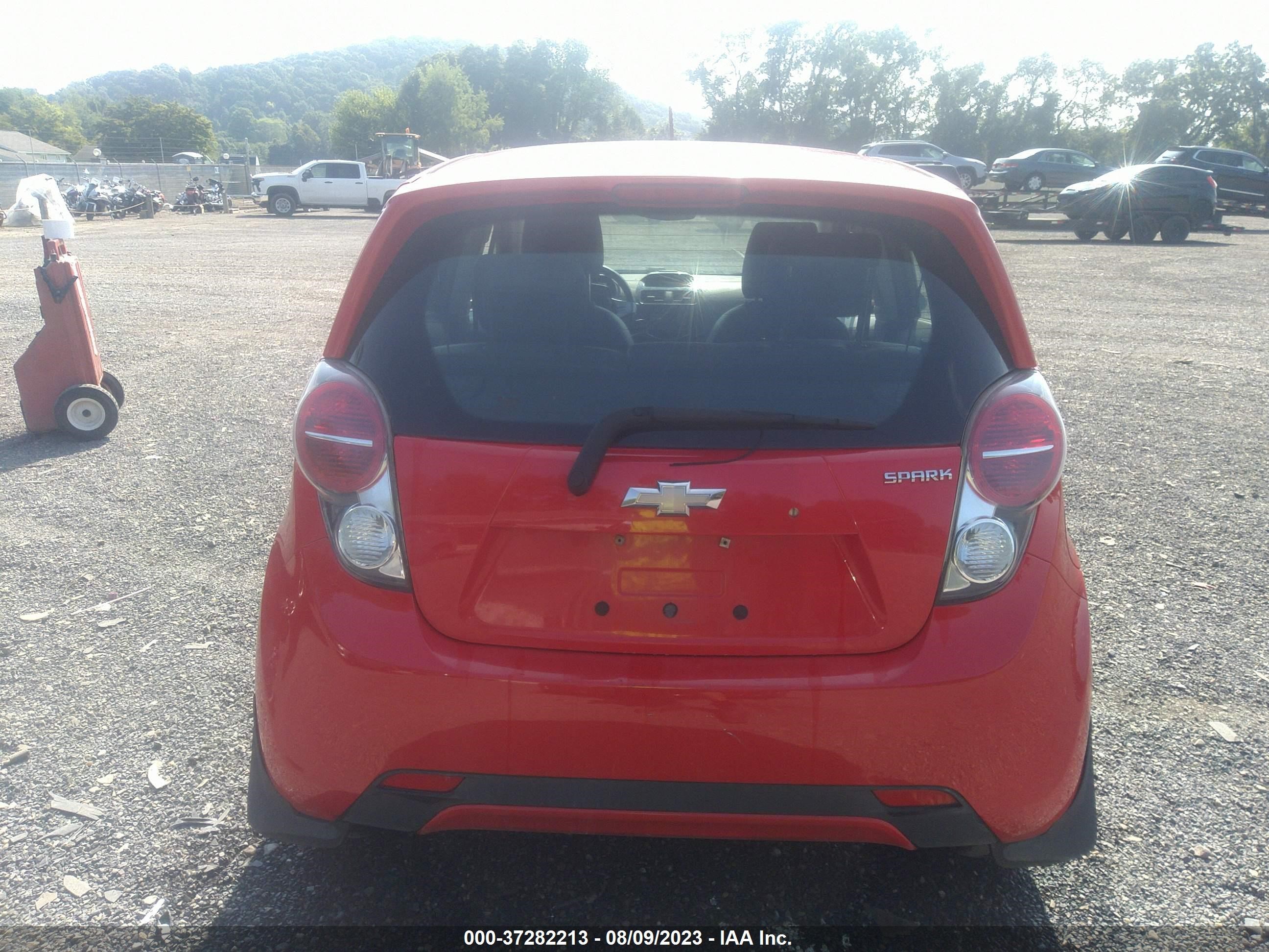 Photo 15 VIN: KL8CD6S97DC532701 - CHEVROLET SPARK 