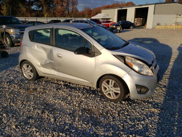 Photo 3 VIN: KL8CD6S97EC414455 - CHEVROLET SPARK 