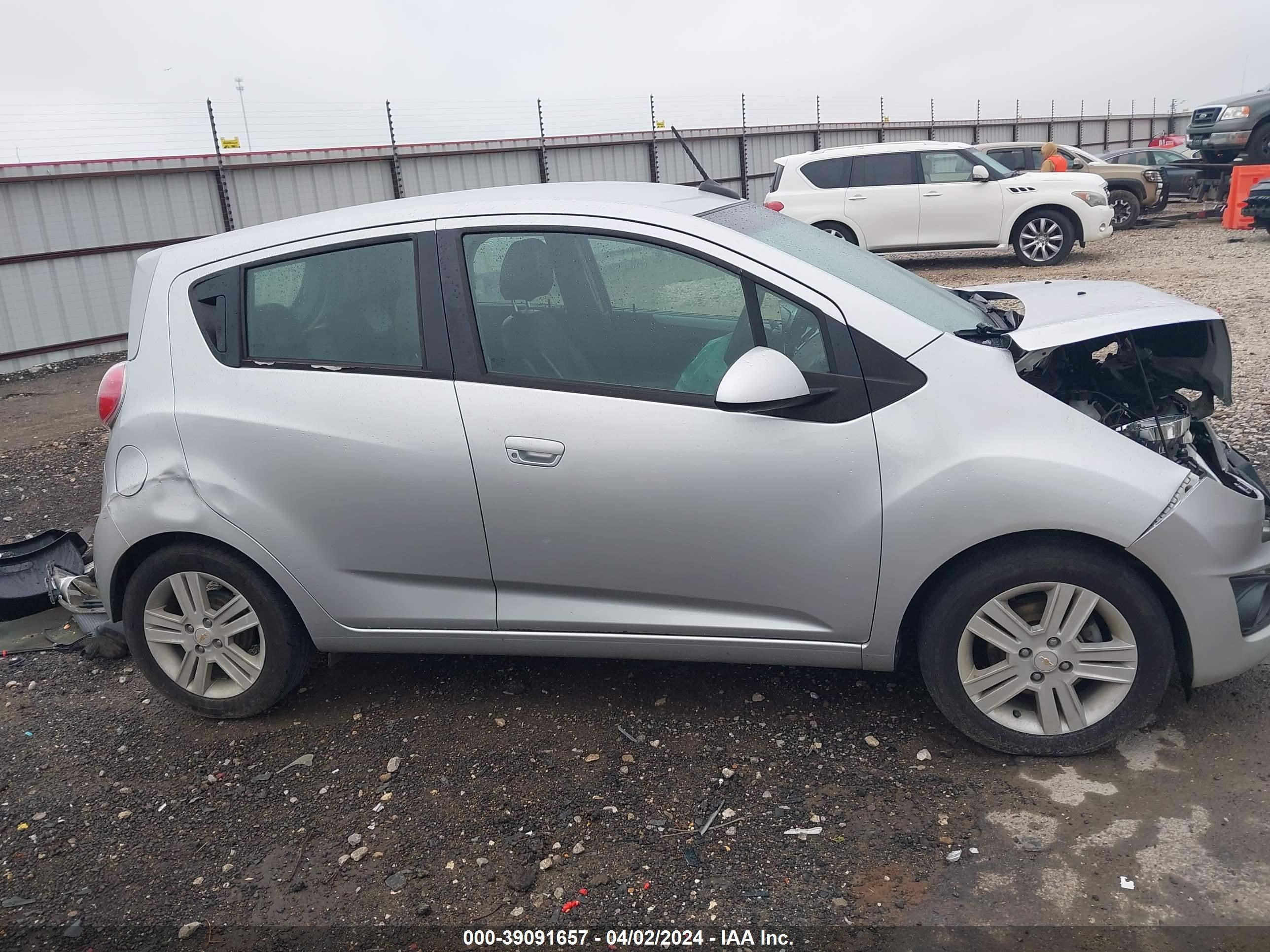 Photo 13 VIN: KL8CD6S97EC534787 - CHEVROLET SPARK 