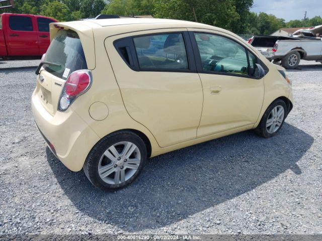 Photo 3 VIN: KL8CD6S97FC733601 - CHEVROLET SPARK 