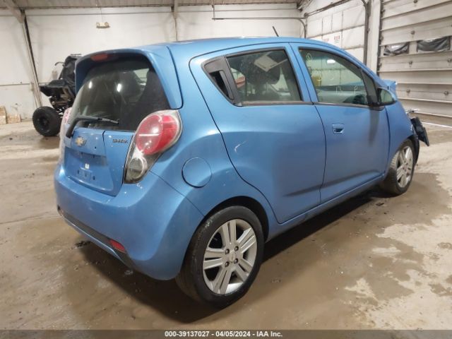 Photo 3 VIN: KL8CD6S98DC583429 - CHEVROLET SPARK 