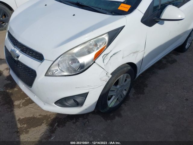 Photo 5 VIN: KL8CD6S98FC717858 - CHEVROLET SPARK 