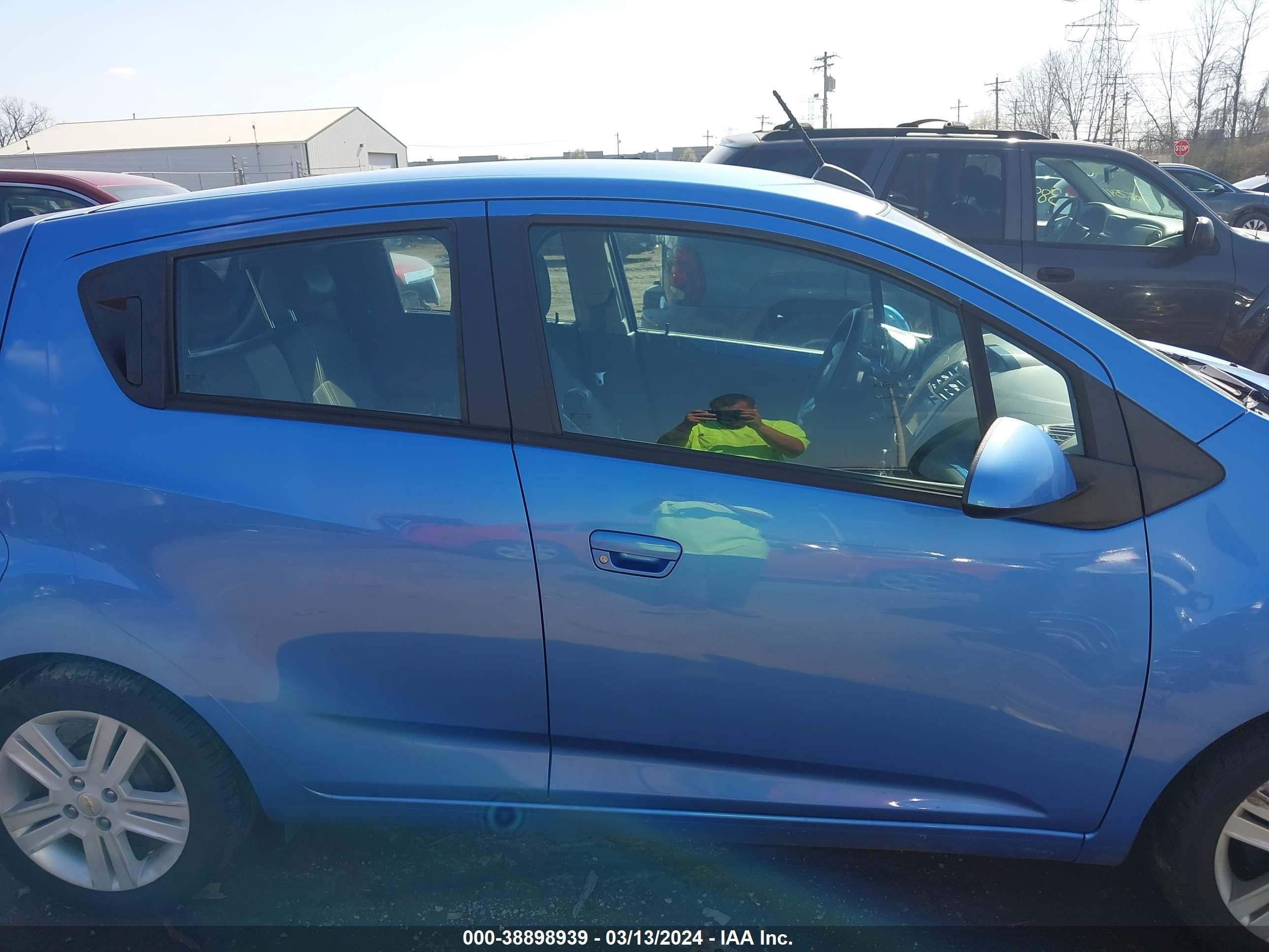 Photo 12 VIN: KL8CD6S98FC723207 - CHEVROLET SPARK 