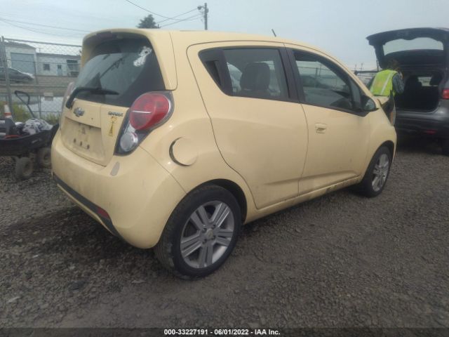 Photo 3 VIN: KL8CD6S99EC428583 - CHEVROLET SPARK 