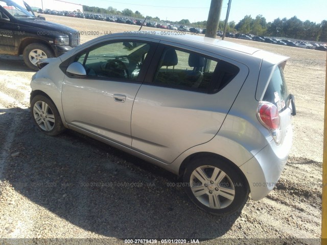 Photo 2 VIN: KL8CD6S99EC521376 - CHEVROLET SPARK 