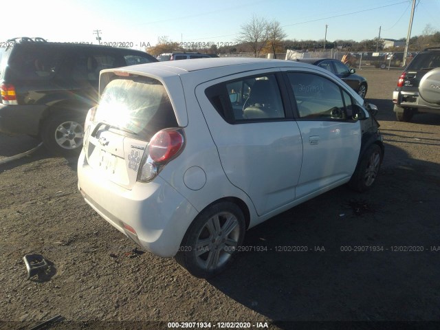 Photo 3 VIN: KL8CD6S99EC560985 - CHEVROLET SPARK 