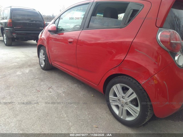 Photo 5 VIN: KL8CD6S99EC588429 - CHEVROLET SPARK 