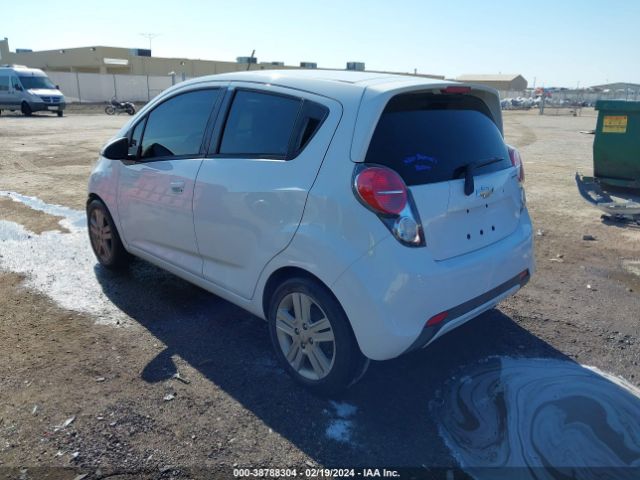 Photo 2 VIN: KL8CD6S99FC805477 - CHEVROLET SPARK 