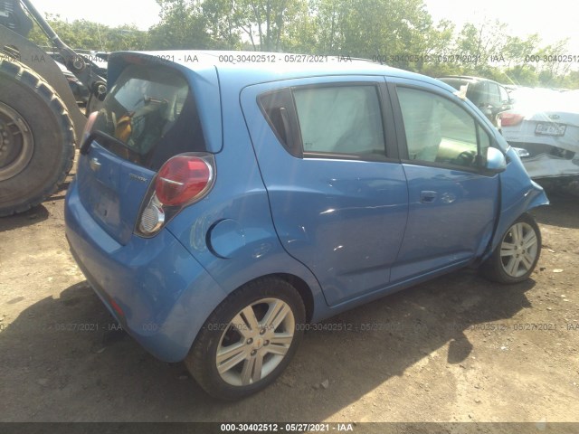 Photo 3 VIN: KL8CD6S9XDC561867 - CHEVROLET SPARK 