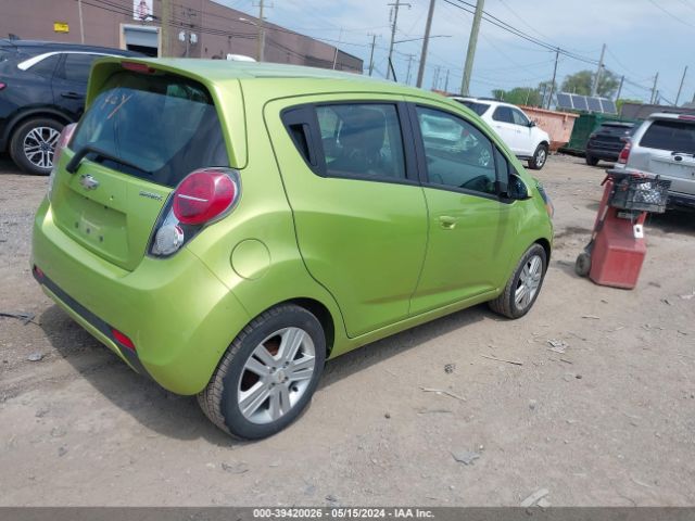 Photo 3 VIN: KL8CD6S9XDC575011 - CHEVROLET SPARK 