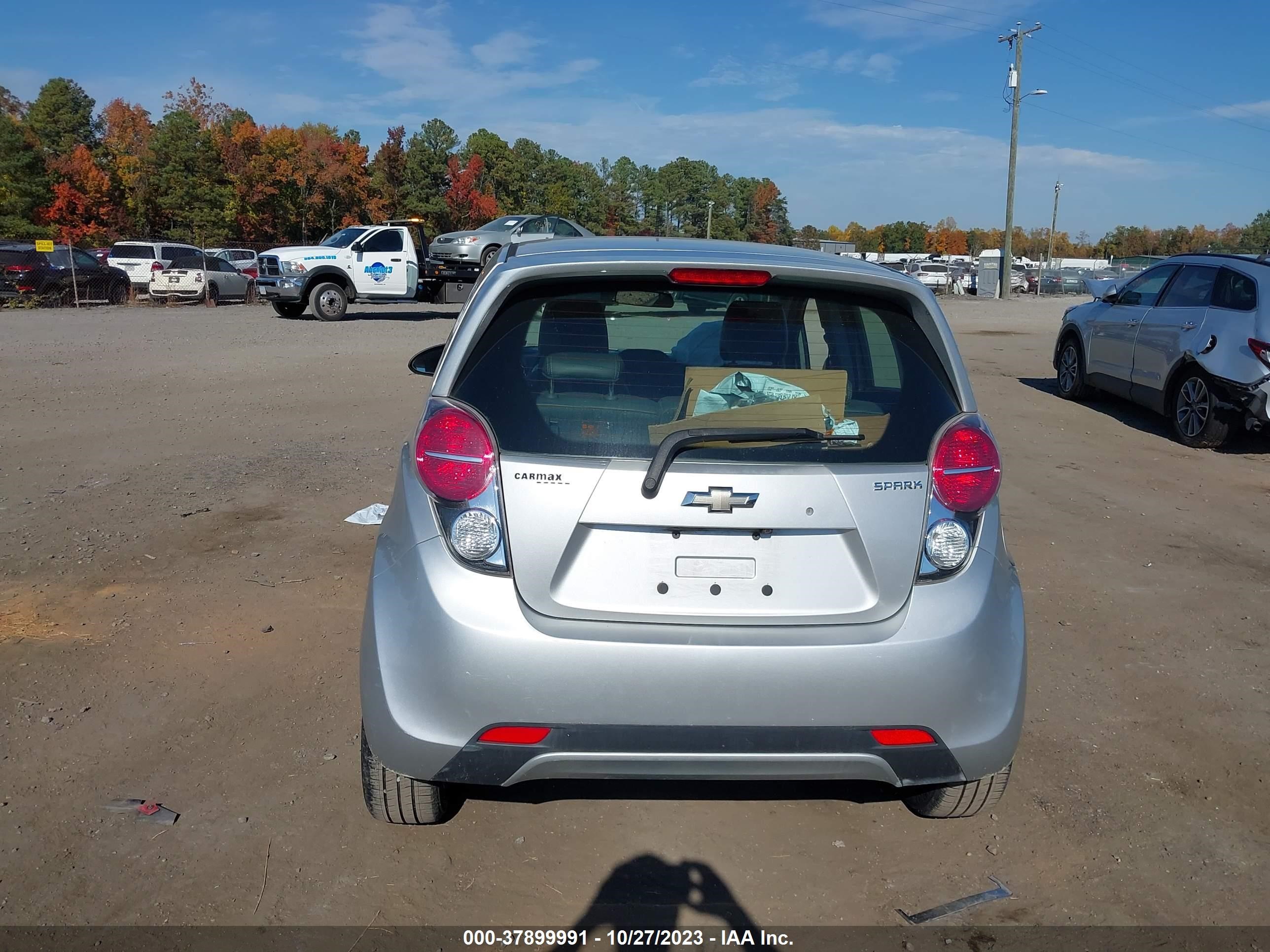 Photo 15 VIN: KL8CD6S9XEC537568 - CHEVROLET SPARK 