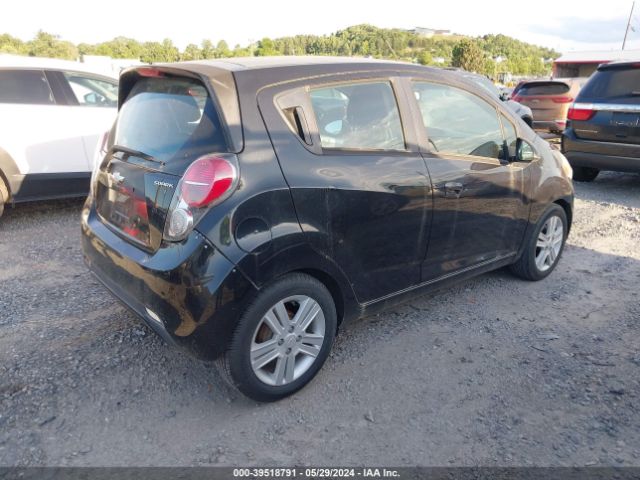 Photo 3 VIN: KL8CD6S9XFC715092 - CHEVROLET SPARK 