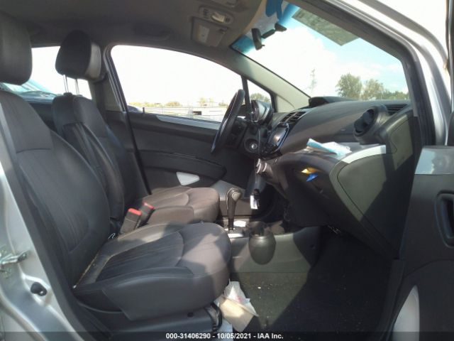 Photo 4 VIN: KL8CD6S9XFC807402 - CHEVROLET SPARK 