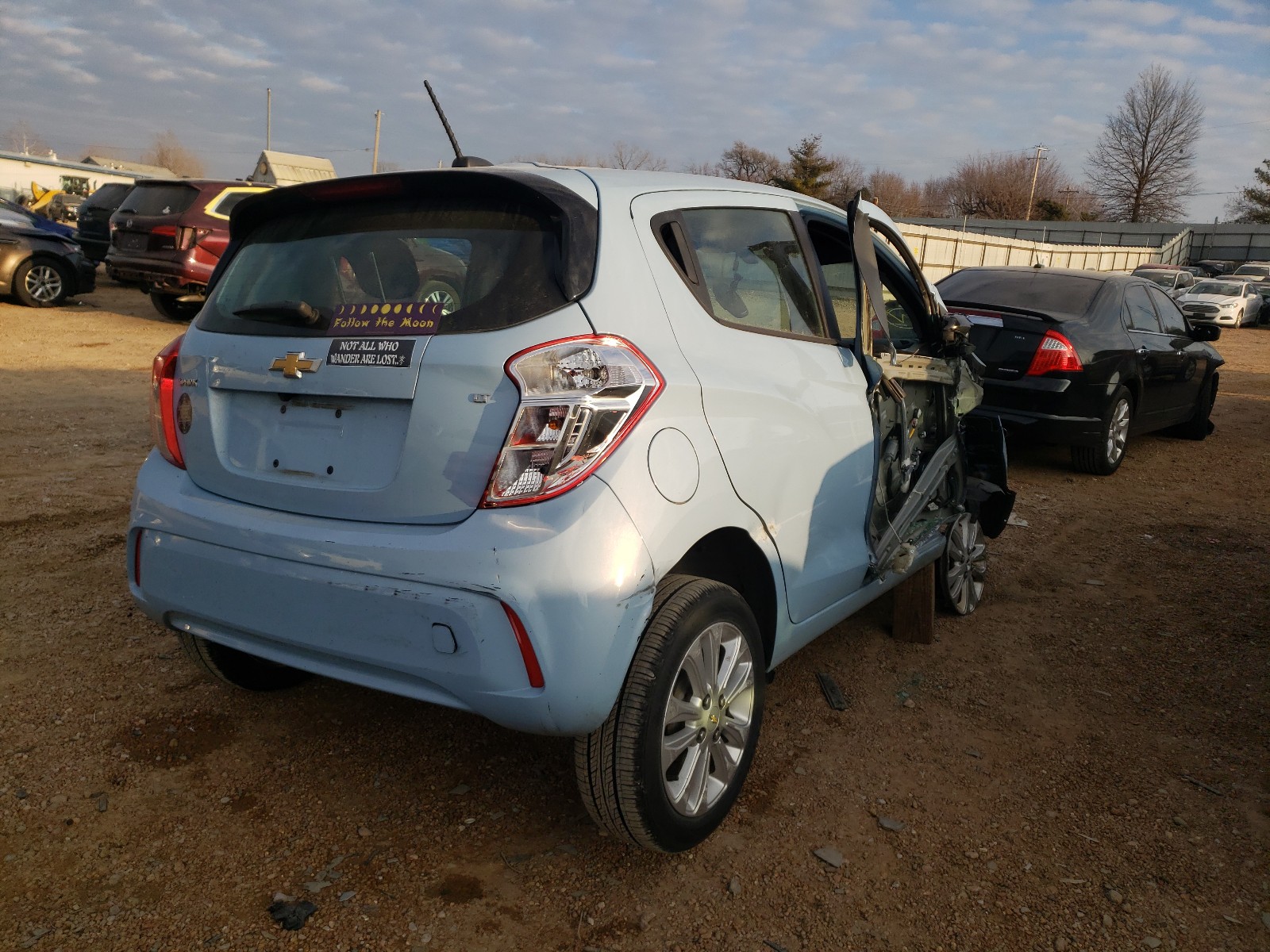 Photo 3 VIN: KL8CD6SA0GC622920 - CHEVROLET SPARK 1LT 