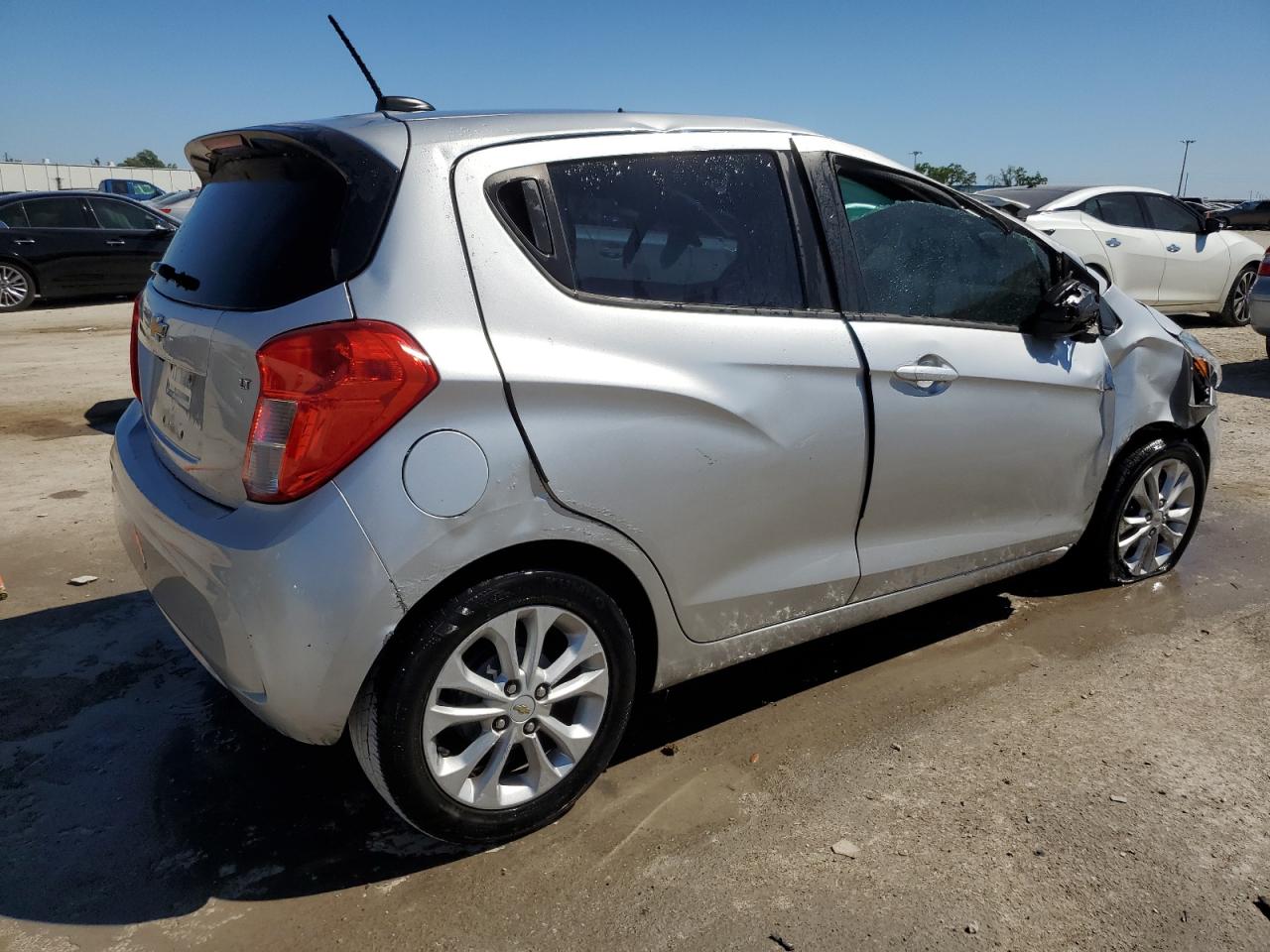 Photo 2 VIN: KL8CD6SA0LC412599 - CHEVROLET SPARK 