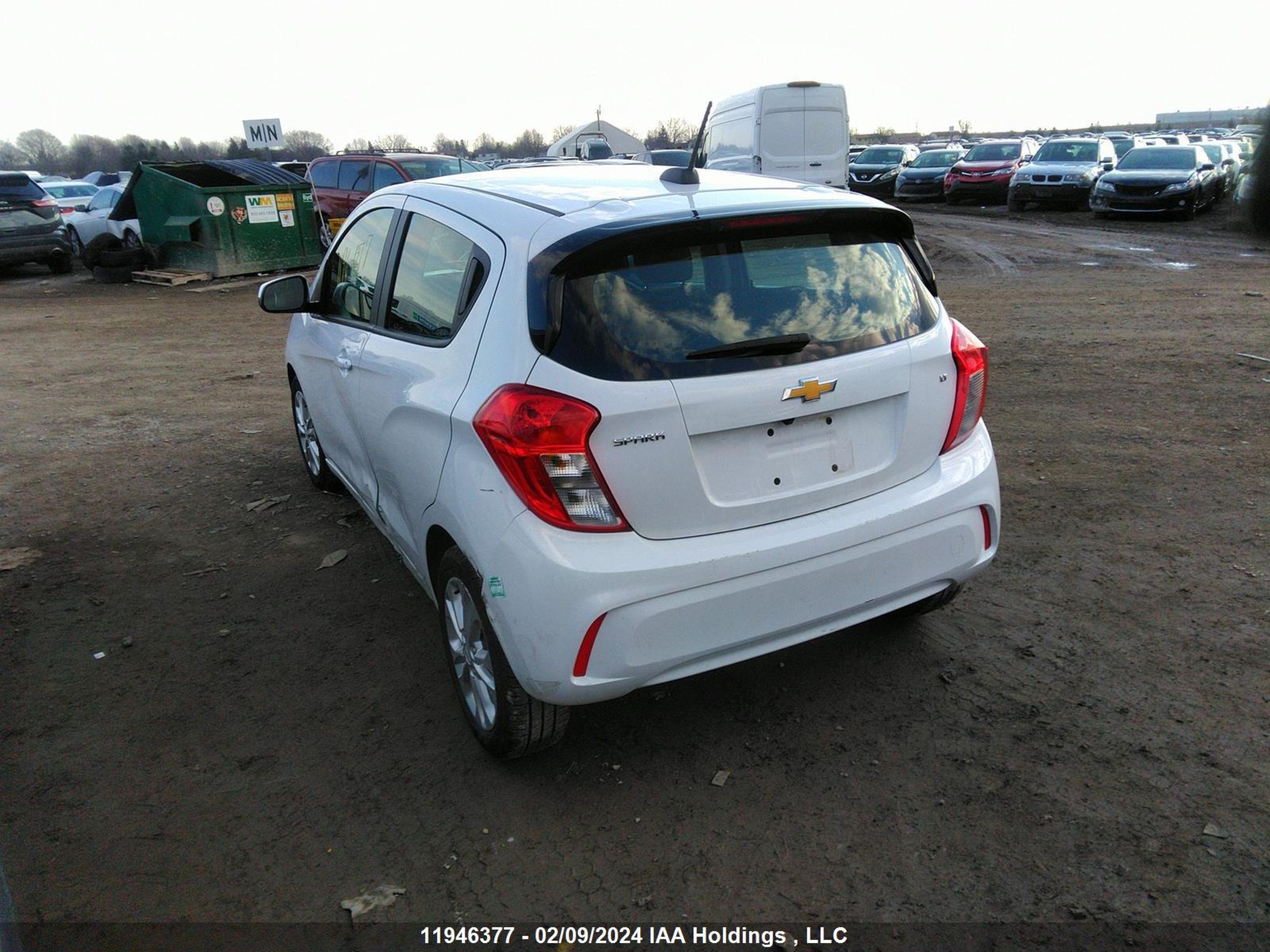 Photo 2 VIN: KL8CD6SA0MC733818 - CHEVROLET SPARK 