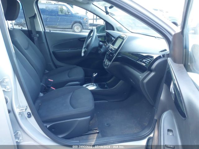 Photo 4 VIN: KL8CD6SA2JC426789 - CHEVROLET SPARK 