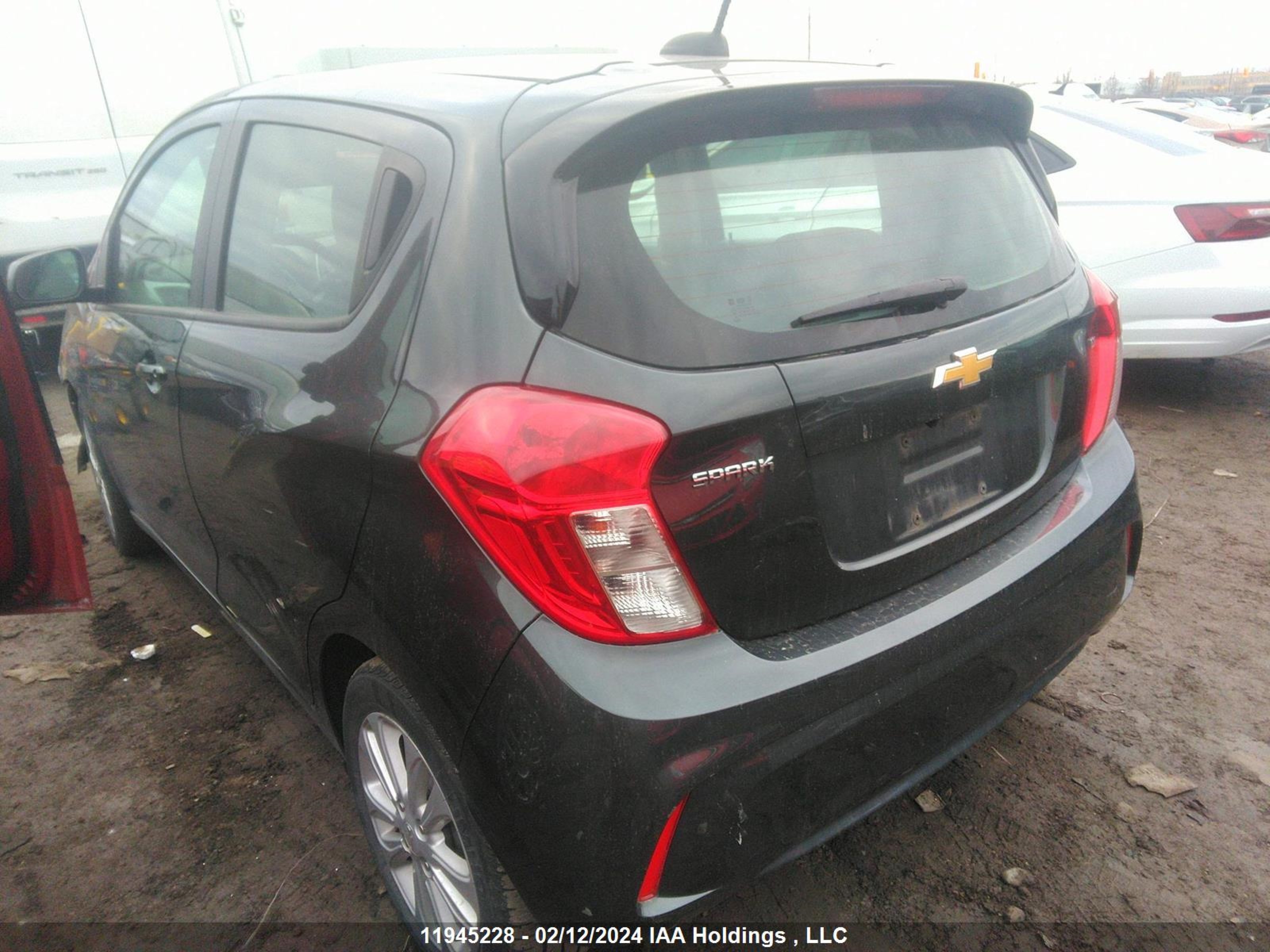 Photo 2 VIN: KL8CD6SA3JC453788 - CHEVROLET SPARK 