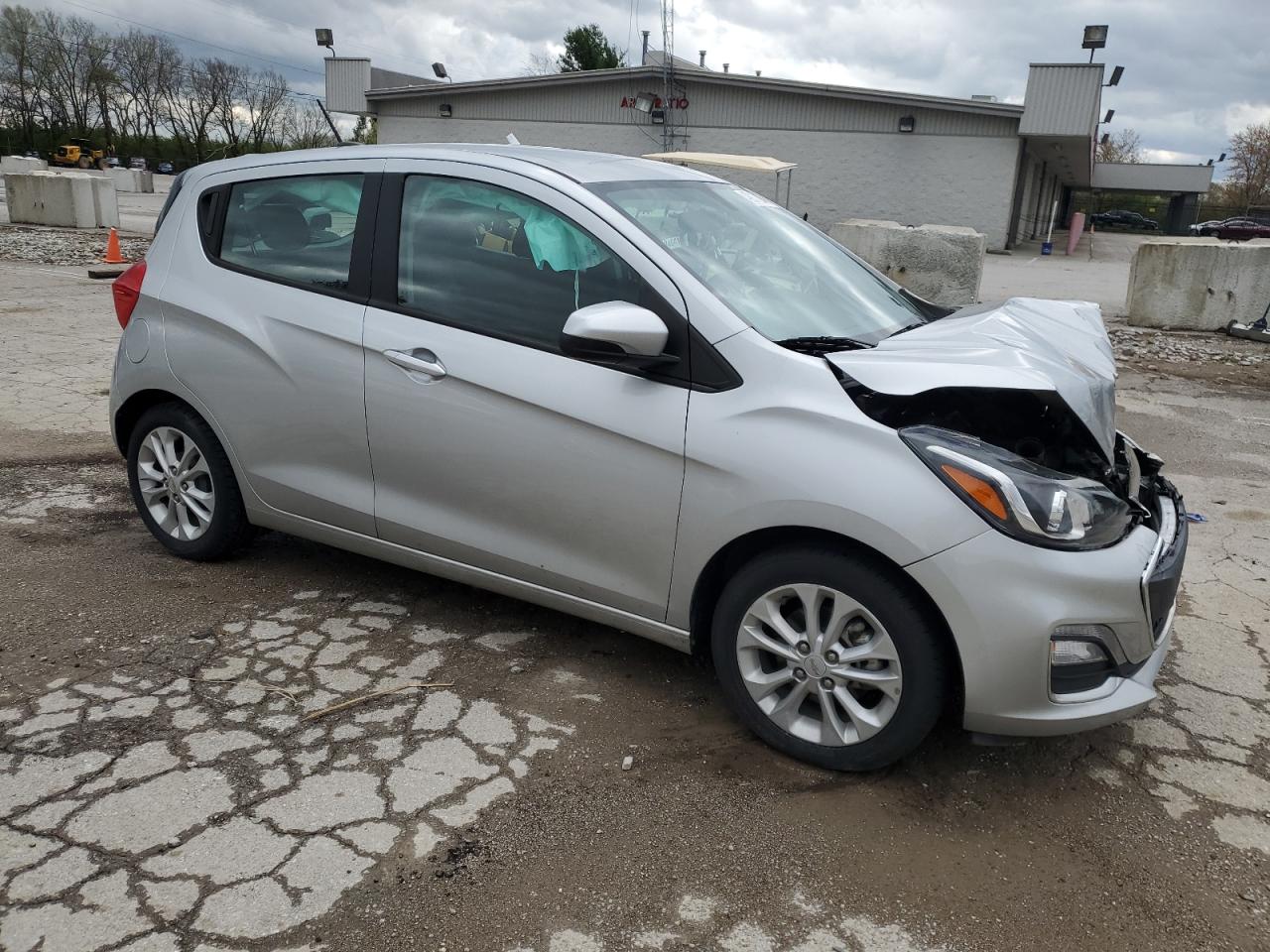 Photo 3 VIN: KL8CD6SA3LC448321 - CHEVROLET SPARK 