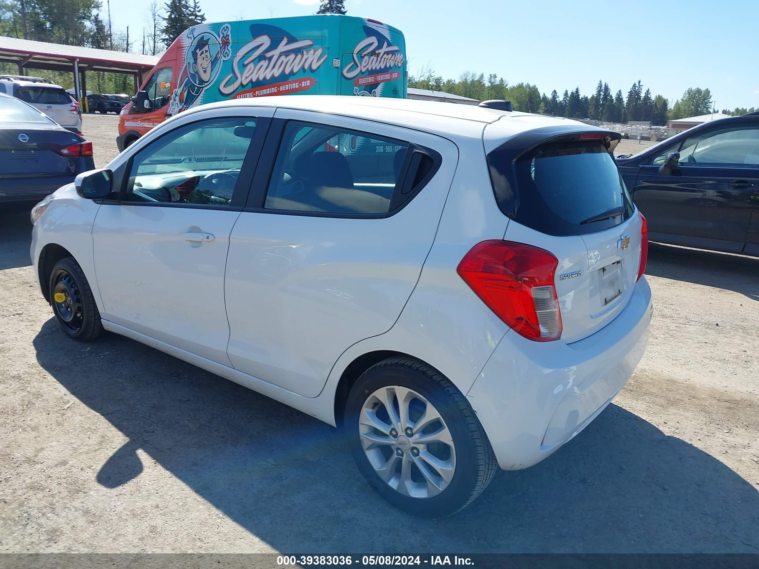 Photo 2 VIN: KL8CD6SA3MC741217 - CHEVROLET SPARK 