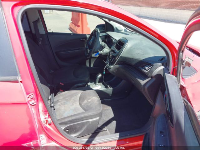 Photo 4 VIN: KL8CD6SA4GC570983 - CHEVROLET SPARK 