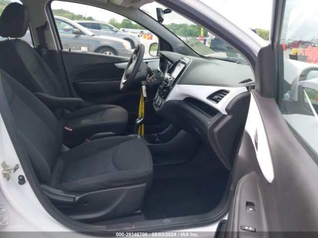 Photo 4 VIN: KL8CD6SA4GC595611 - CHEVROLET SPARK 