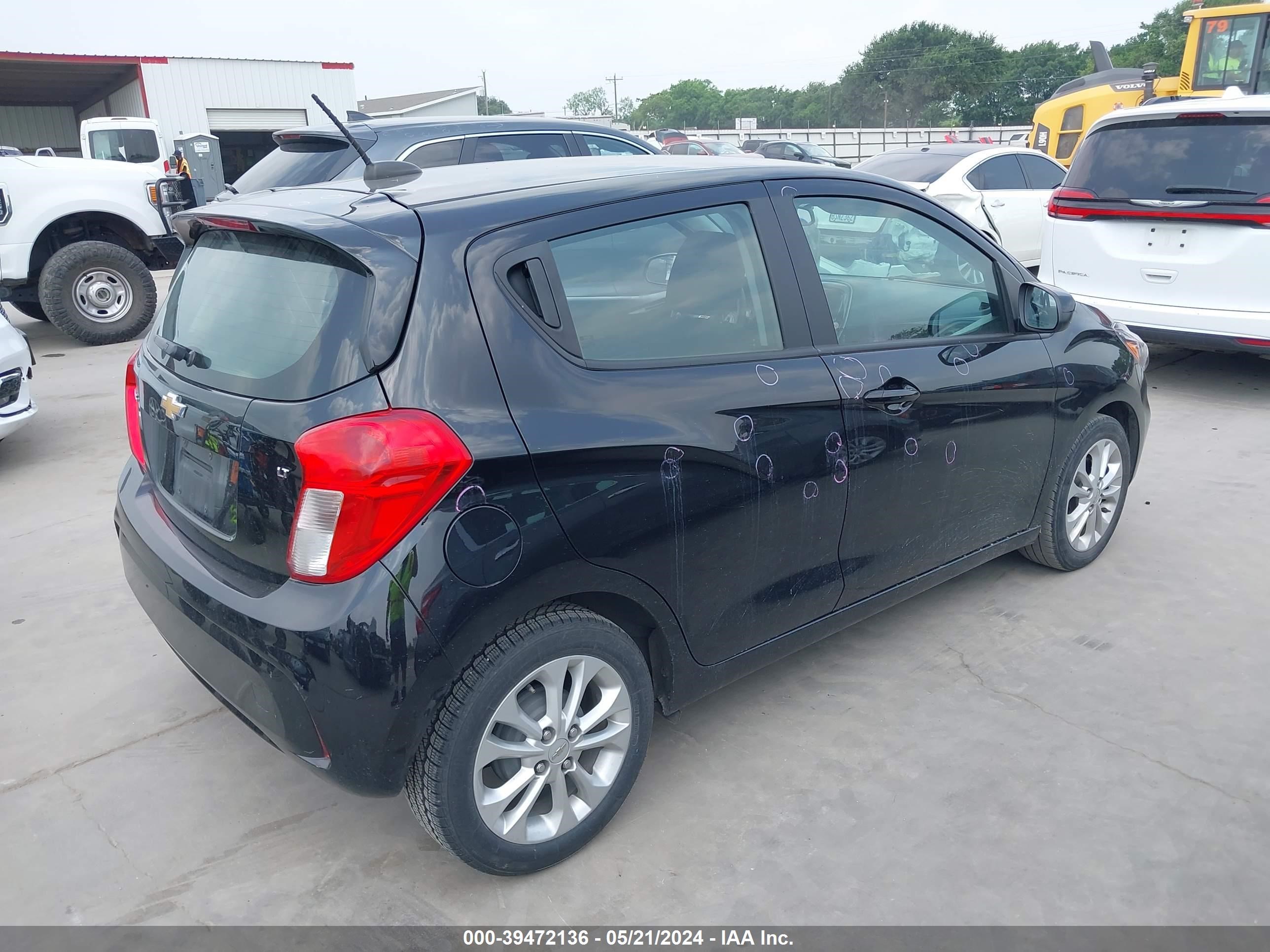 Photo 3 VIN: KL8CD6SA4MC743963 - CHEVROLET SPARK 1LT 