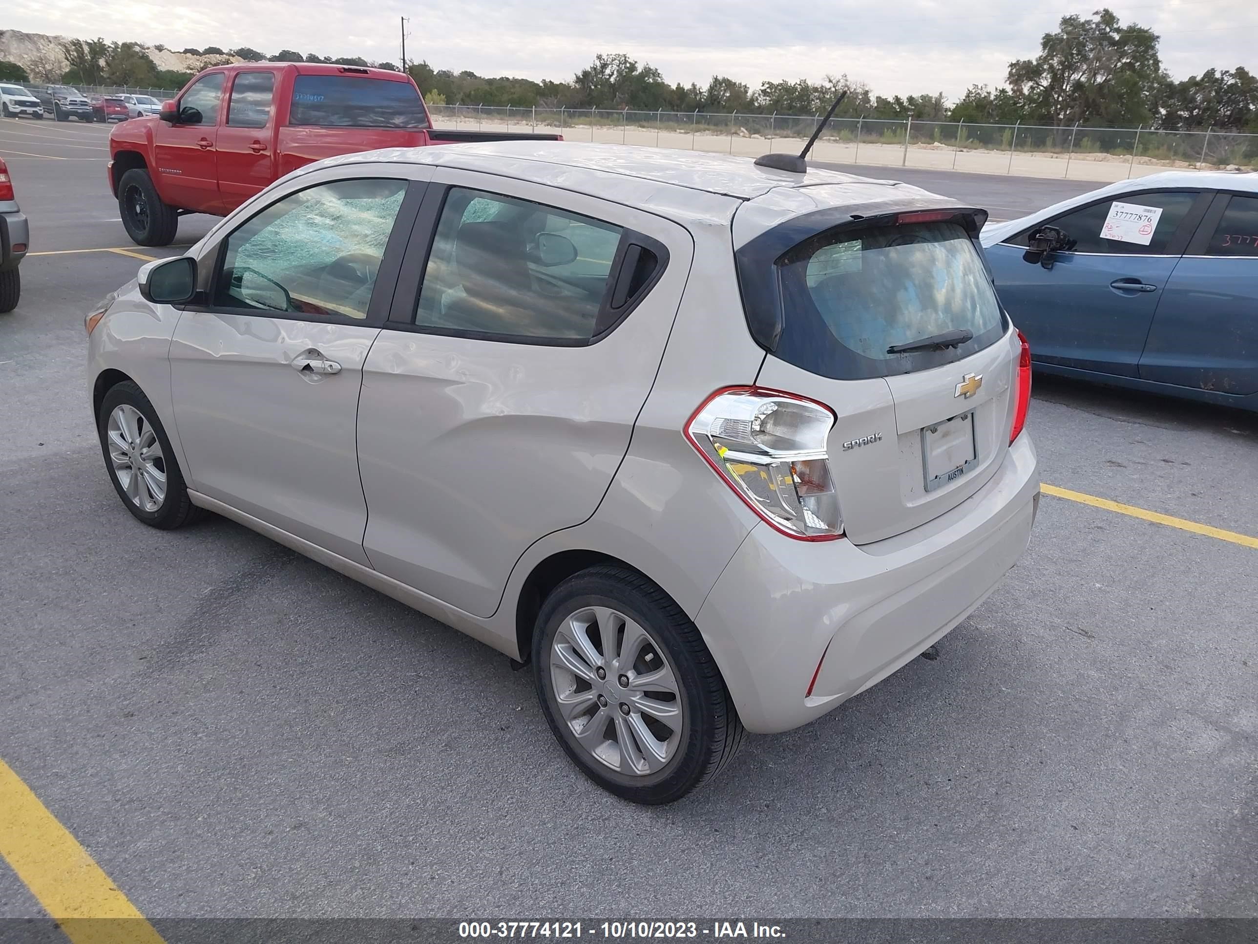 Photo 2 VIN: KL8CD6SA5HC778968 - CHEVROLET SPARK 