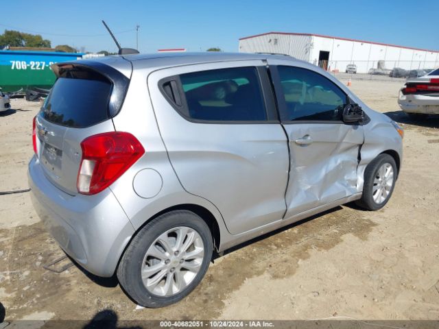 Photo 3 VIN: KL8CD6SA6JC424690 - CHEVROLET SPARK 