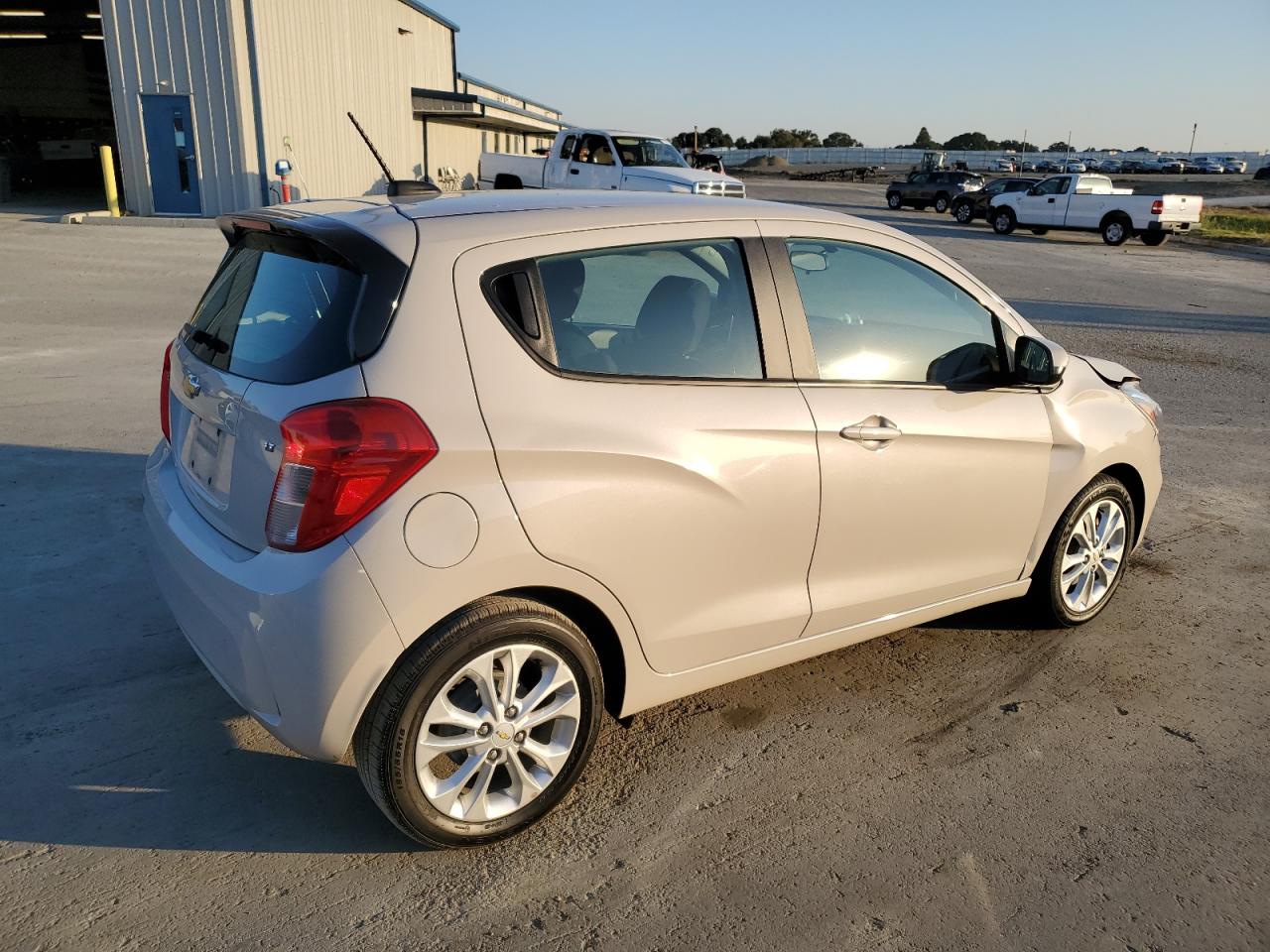 Photo 2 VIN: KL8CD6SA6MC749151 - CHEVROLET SPARK 