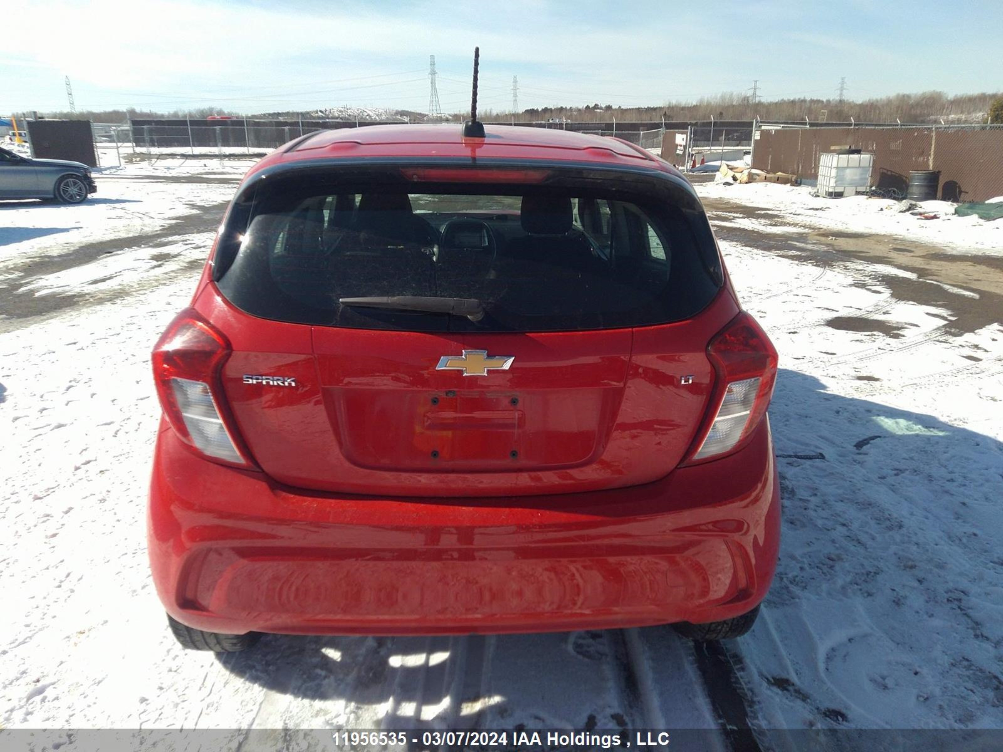 Photo 16 VIN: KL8CD6SA7JC444091 - CHEVROLET SPARK 