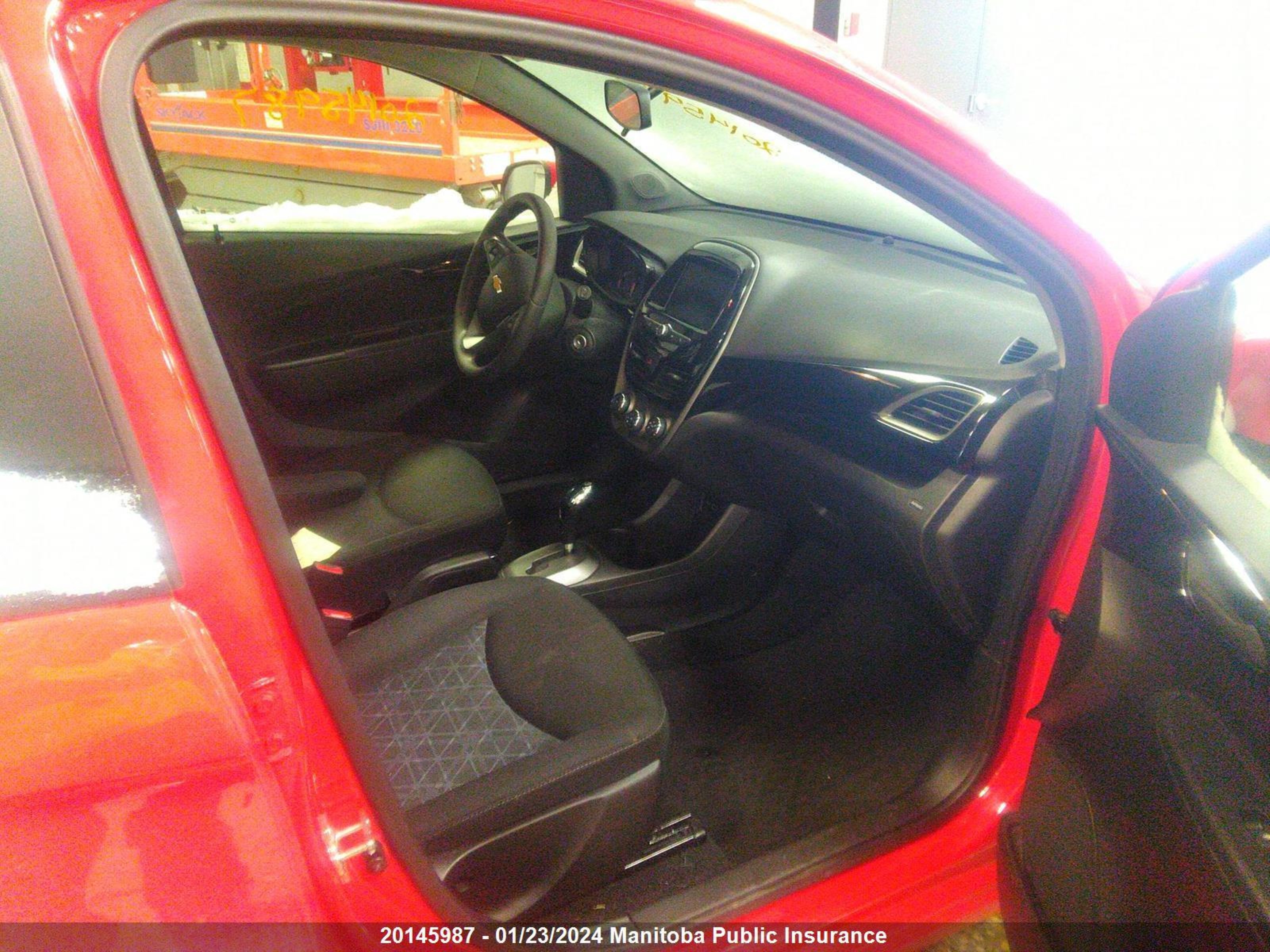 Photo 4 VIN: KL8CD6SA7KC777604 - CHEVROLET SPARK 