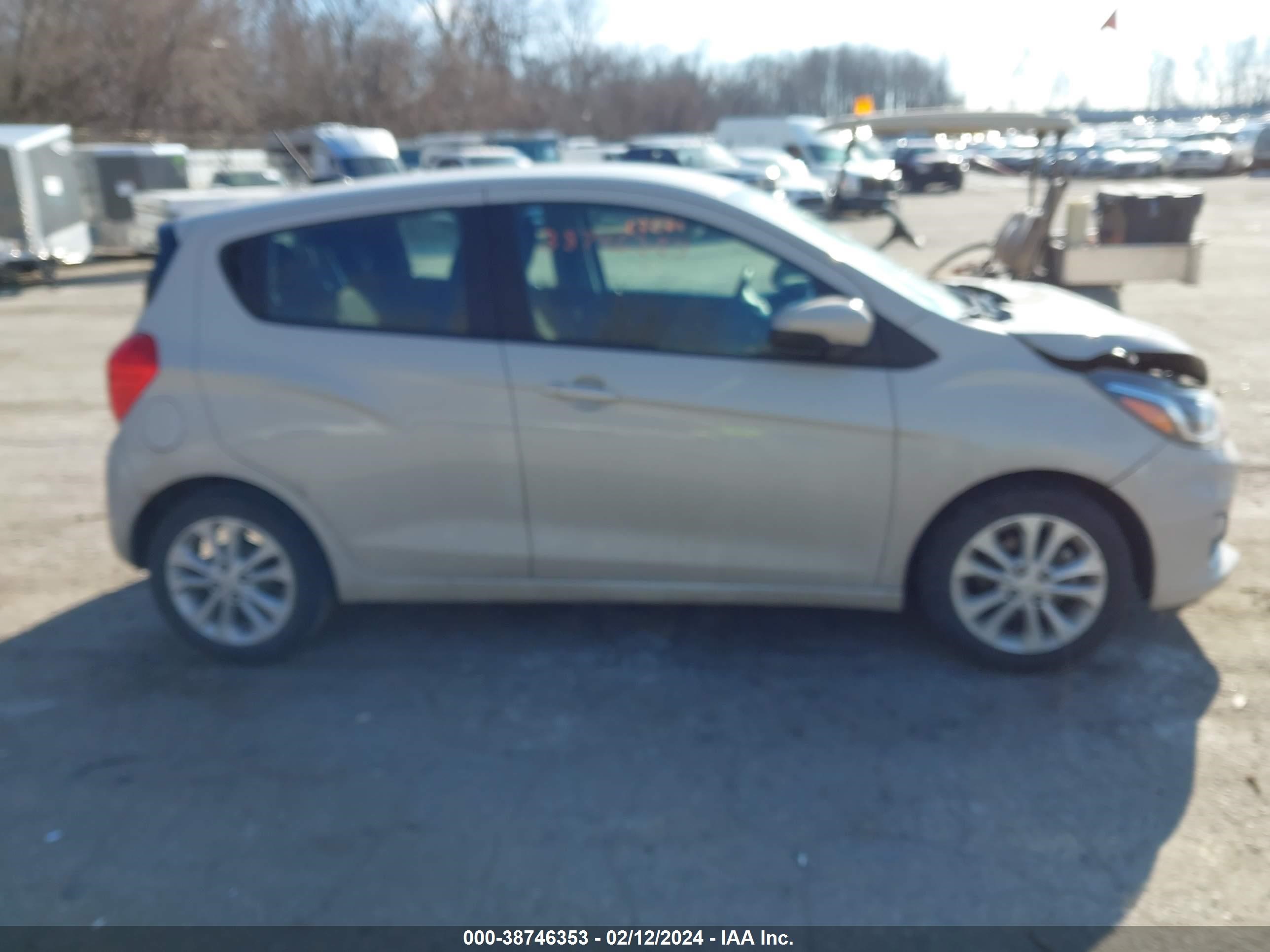 Photo 12 VIN: KL8CD6SA7LC448371 - CHEVROLET SPARK 