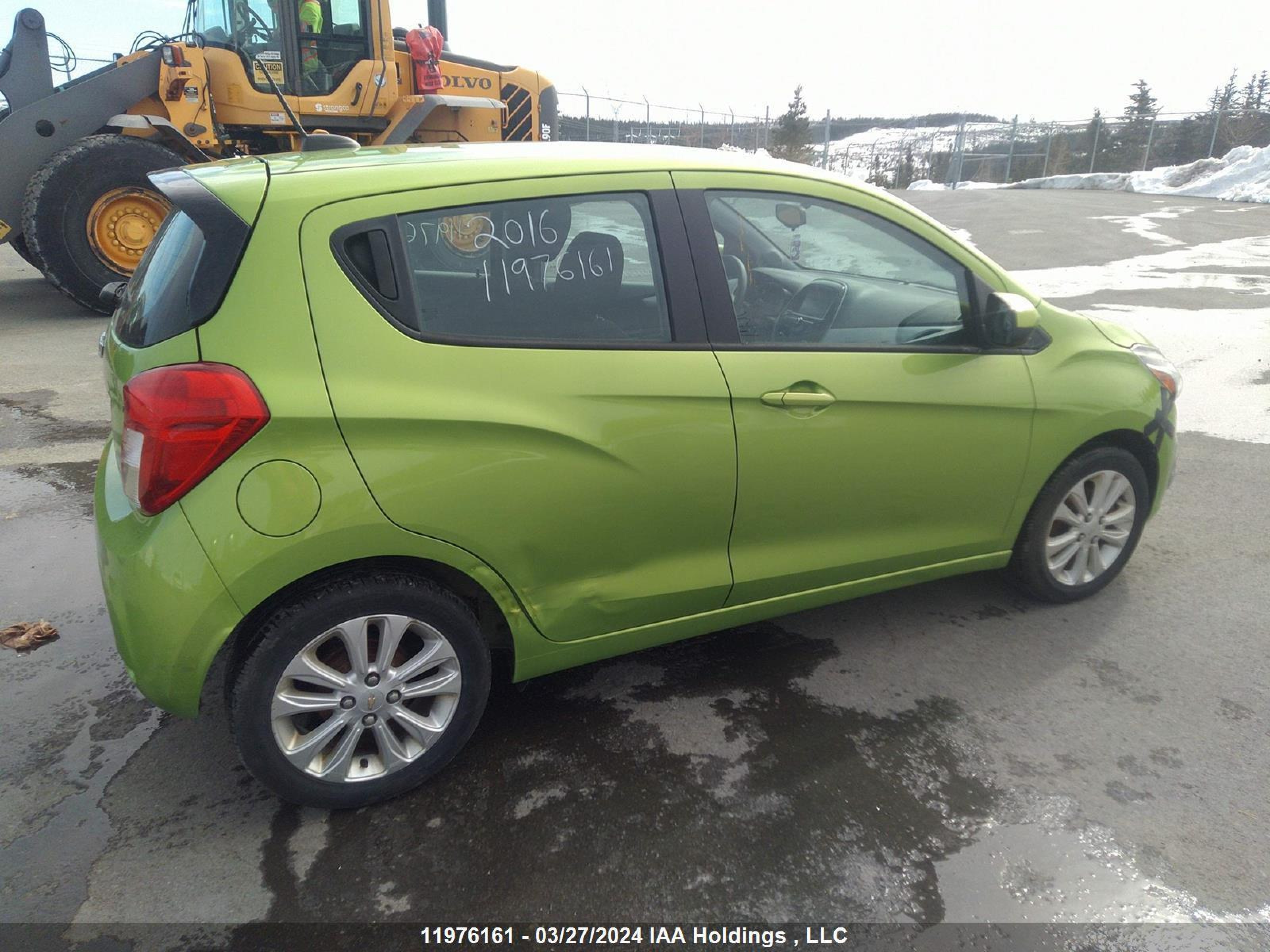 Photo 3 VIN: KL8CD6SA8GC584904 - CHEVROLET SPARK 